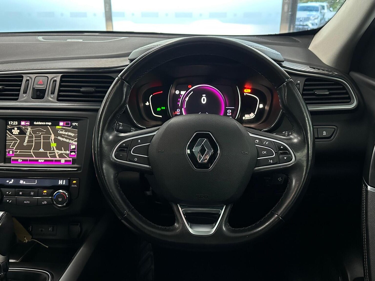 Used Renault Kadjar 2017 for sale - 76656062: Photo 35