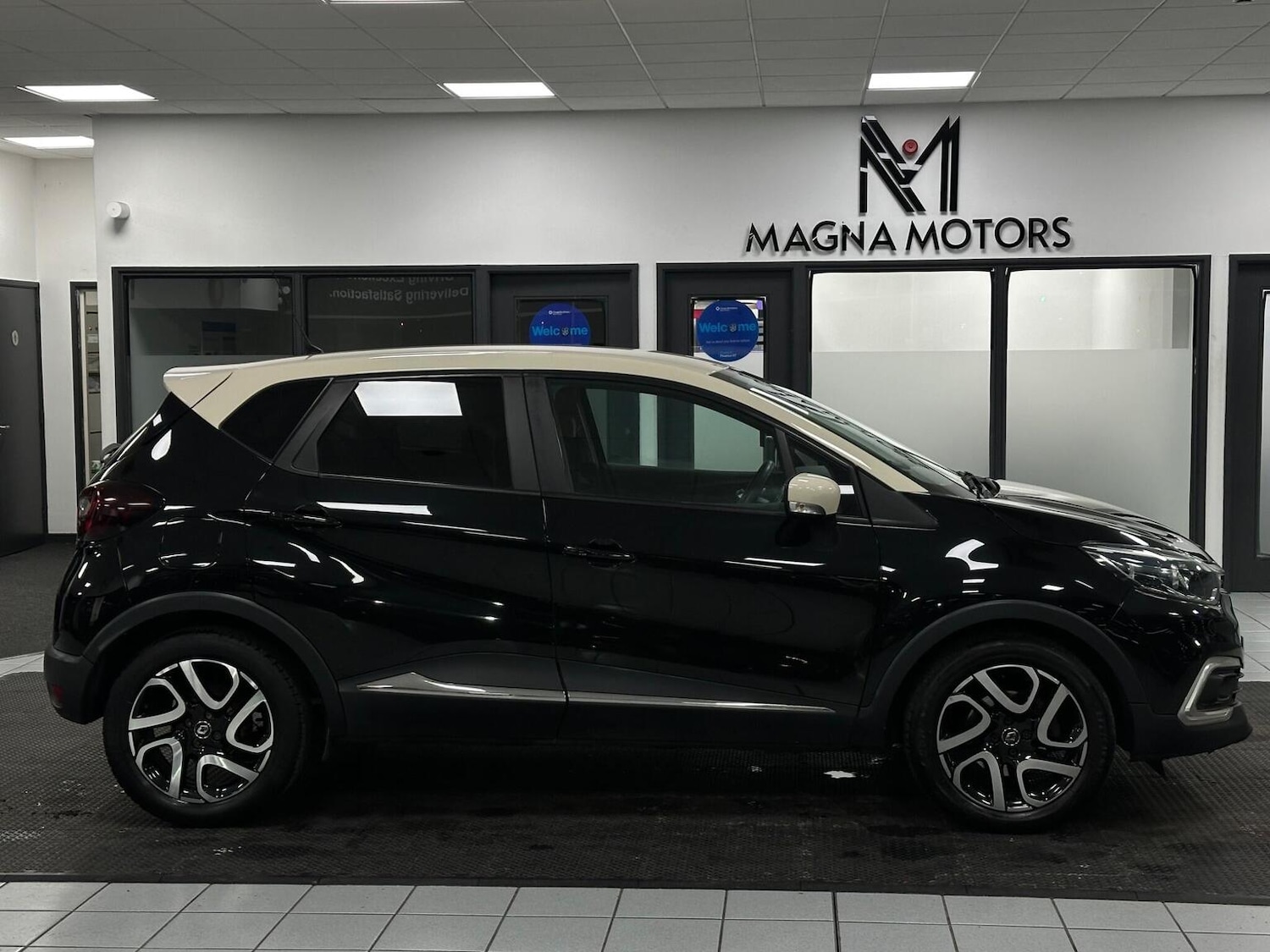 Used Renault Captur 2019 for sale - 77027937: Photo 3