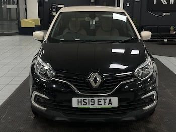 Used Renault Captur 2019 for sale - 77027937: Photo