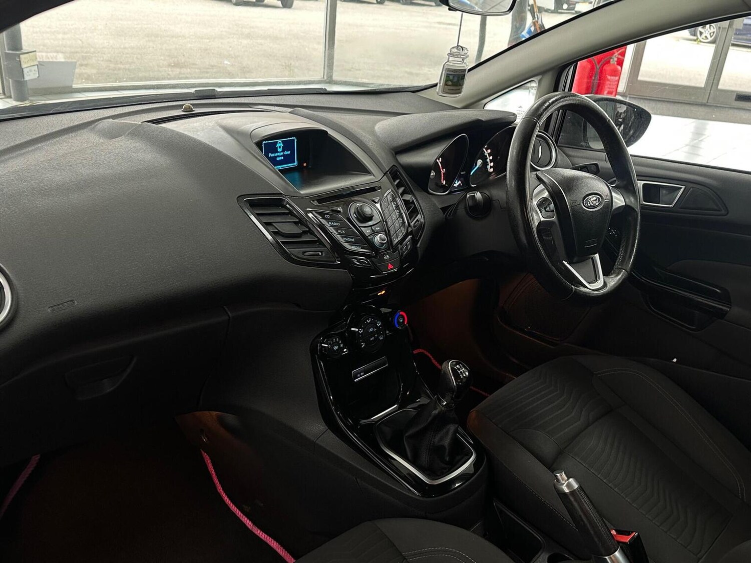 Used Ford Fiesta 2013 for sale - 76656047: Photo 30