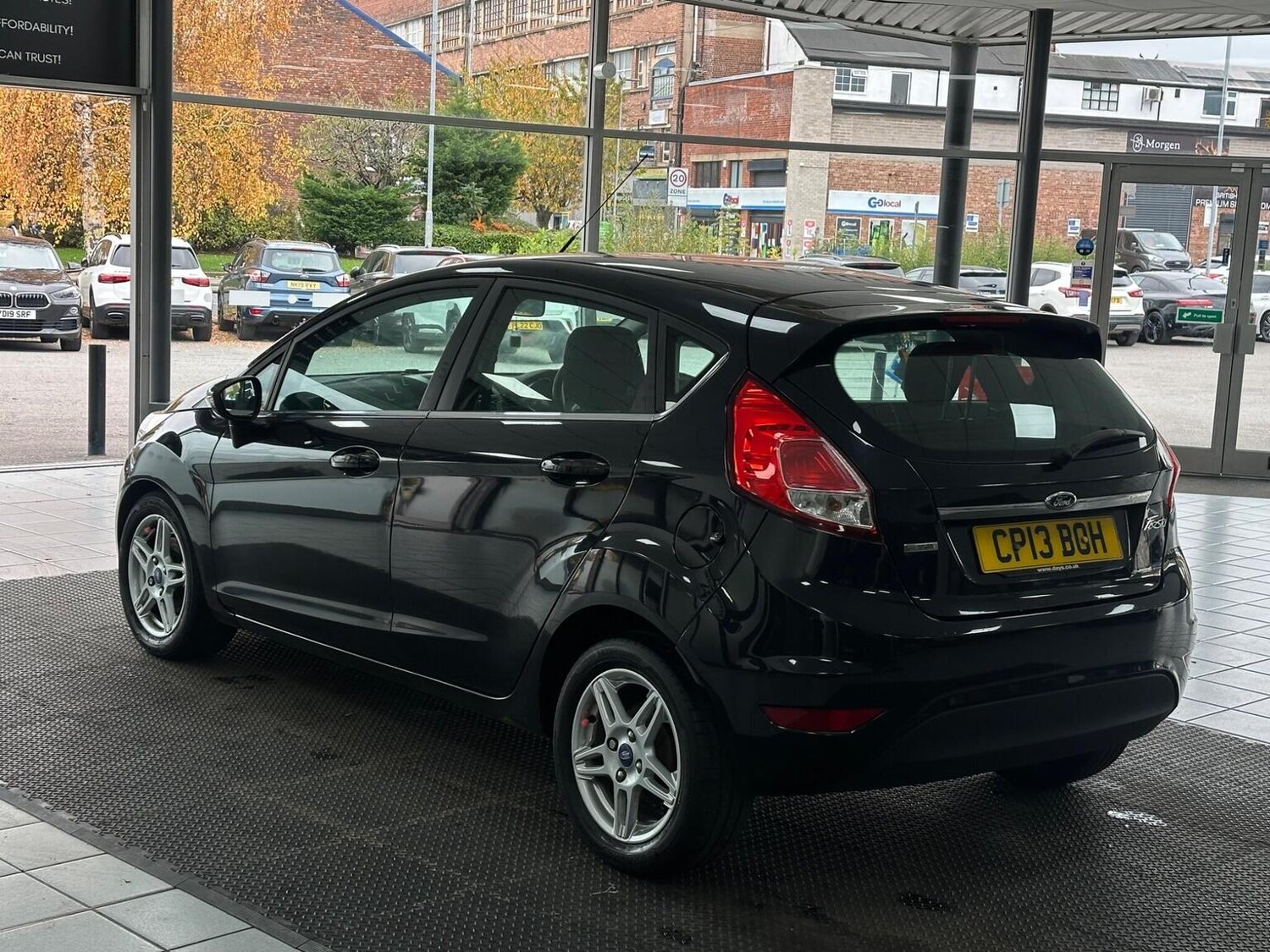 Used Ford Fiesta 2013 for sale - 76656047: Photo 7