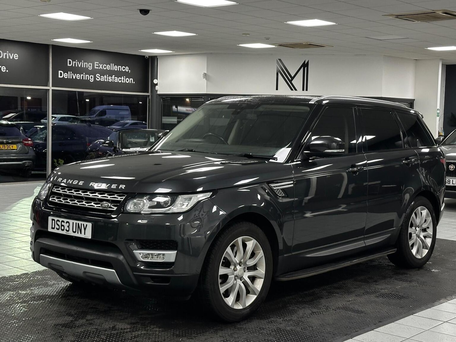 Used Land Rover Range Rover Sport 2014 for sale - 76821565: Photo 5