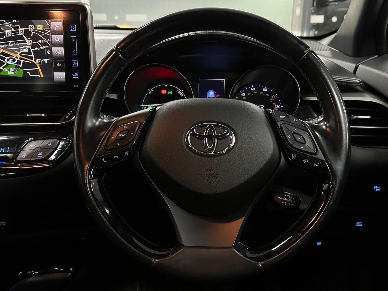 Used Toyota C-HR 2018 for sale - 77065645: Photo 18