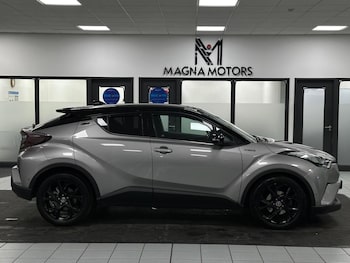 Used Toyota C-HR 2018 for sale - 77065645: Photo