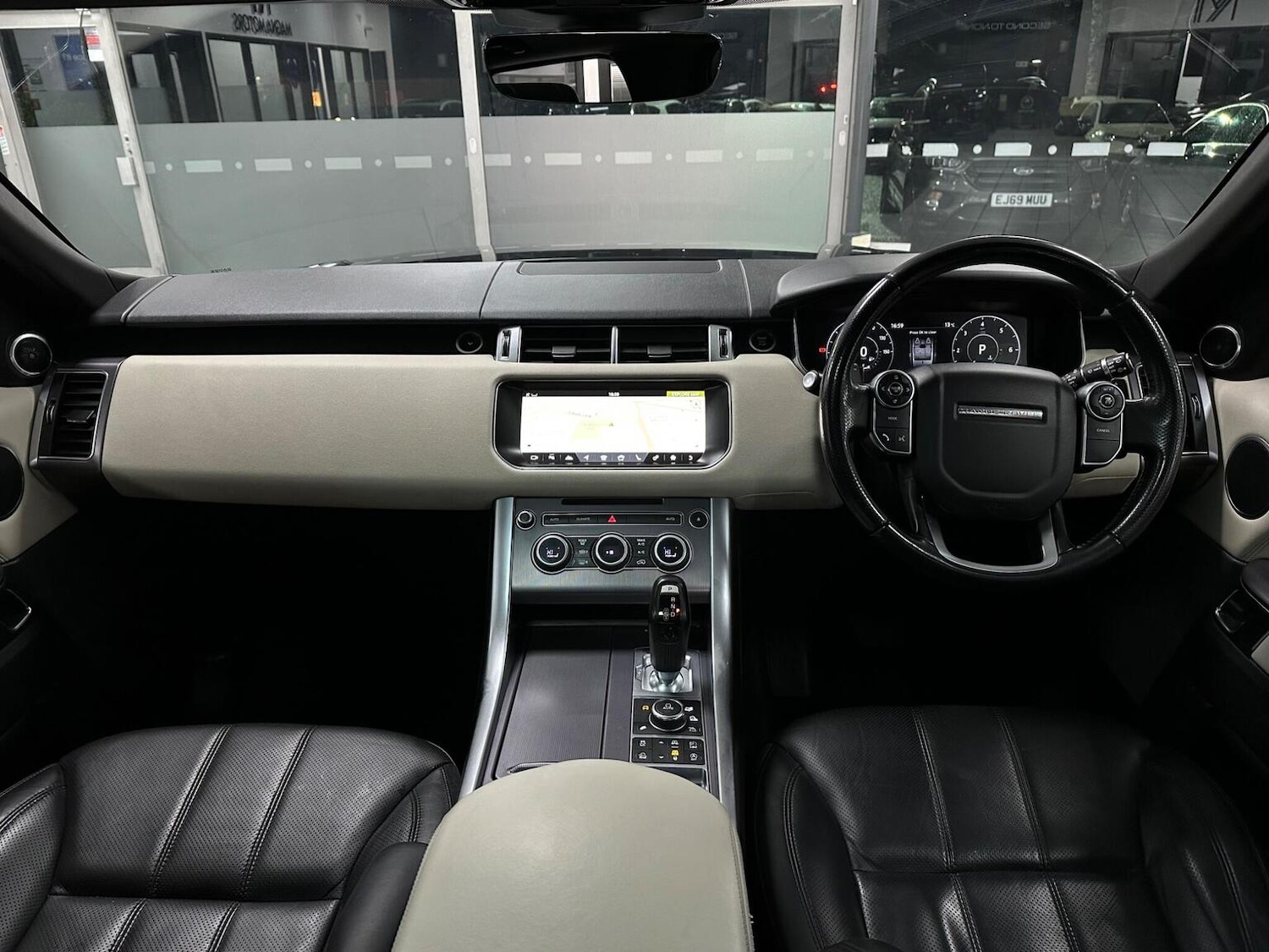 Used Land Rover Range Rover Sport 2017 for sale - 76837063: Photo 16