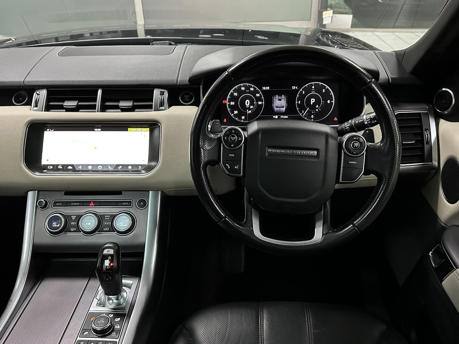 Used Land Rover Range Rover Sport 2017 for sale - 76837063: Photo 17