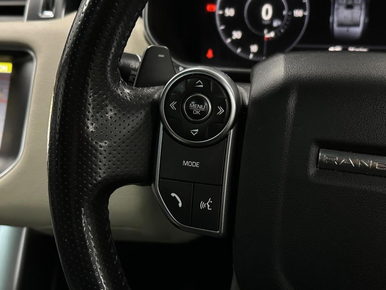 Used Land Rover Range Rover Sport 2017 for sale - 76837063: Photo 25