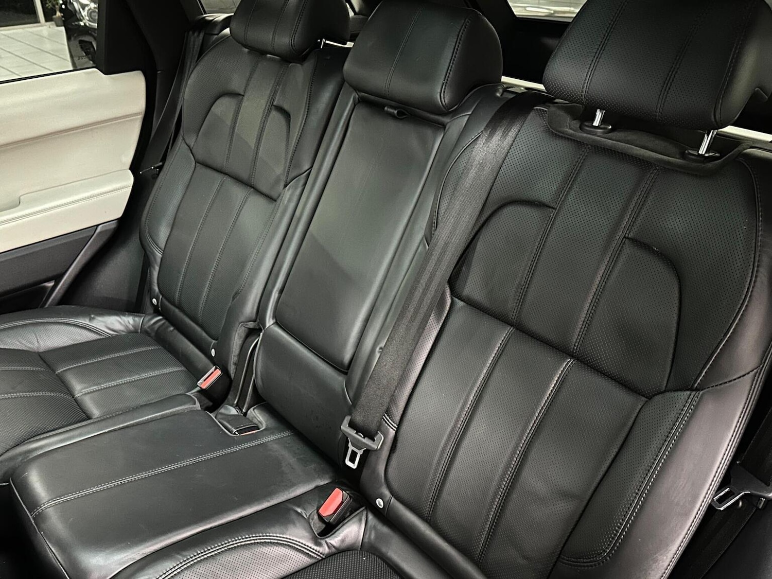 Used Land Rover Range Rover Sport 2017 for sale - 76837063: Photo 36