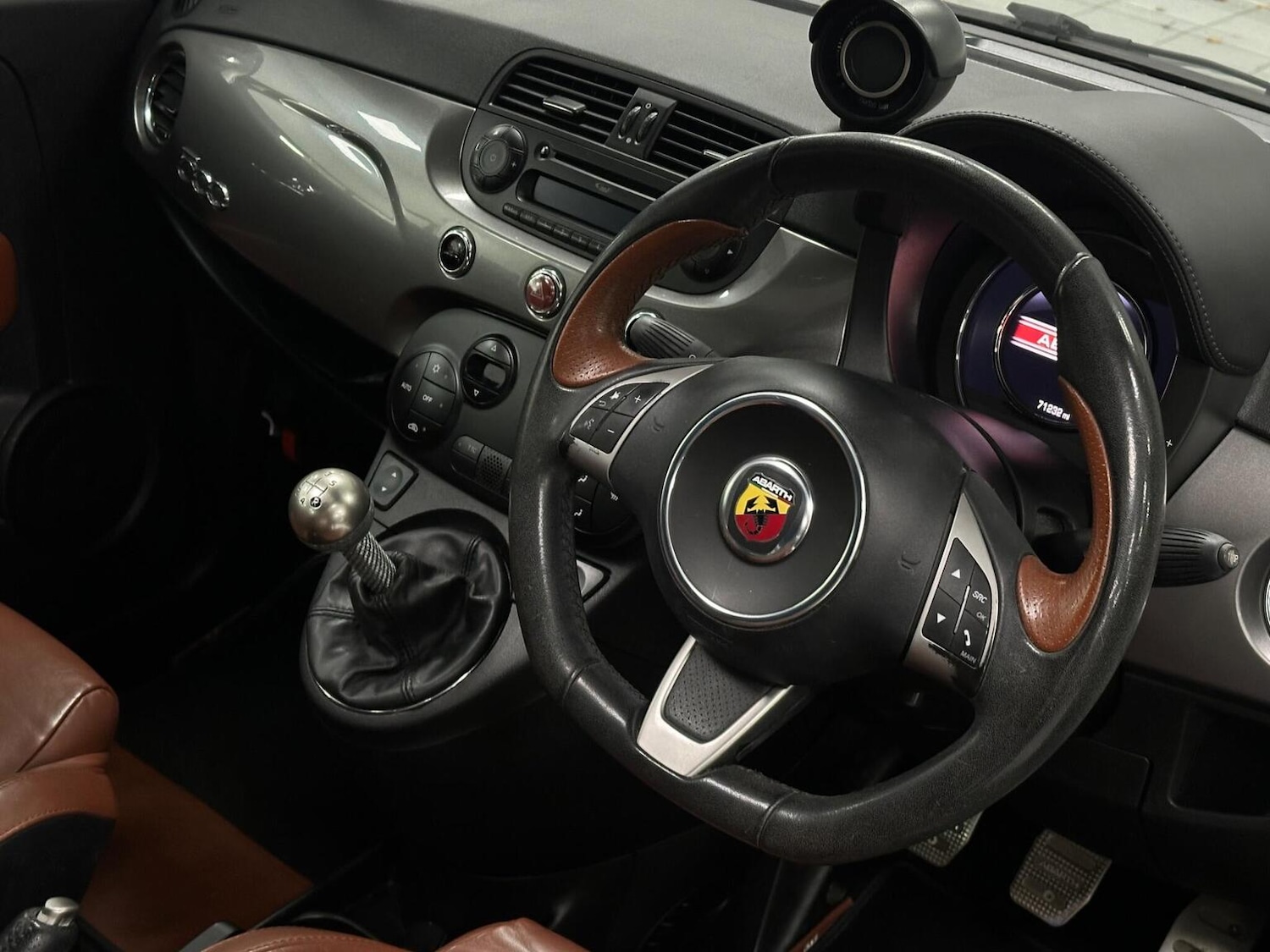 Used Abarth 595 2014 for sale - 76687202: Photo 15