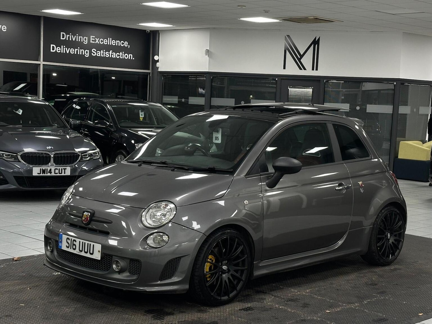 Used Abarth 595 2014 for sale - 76687202: Photo 6