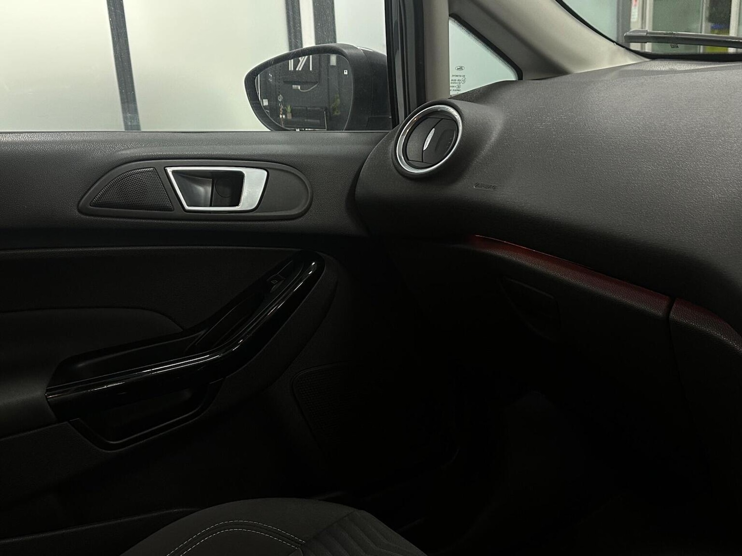 Used Ford Fiesta 2015 for sale - 77056601: Photo 23