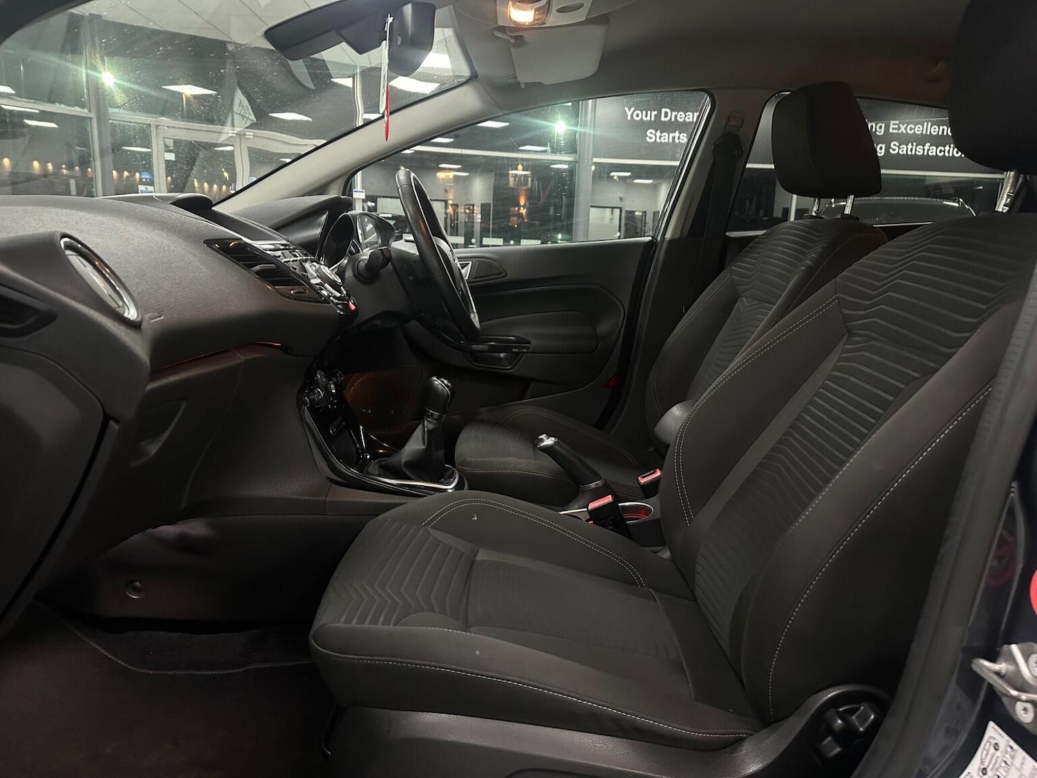 Used Ford Fiesta 2015 for sale - 77056601: Photo 33