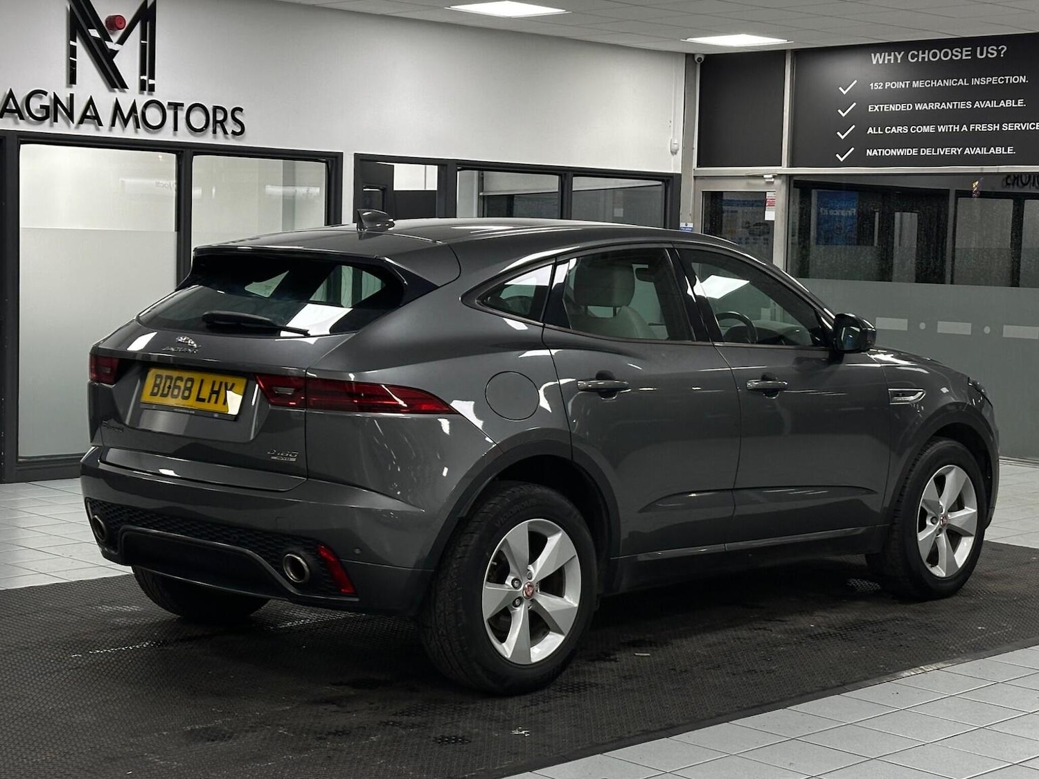 Used Jaguar E-Pace 2018 for sale - 76712441: Photo 13