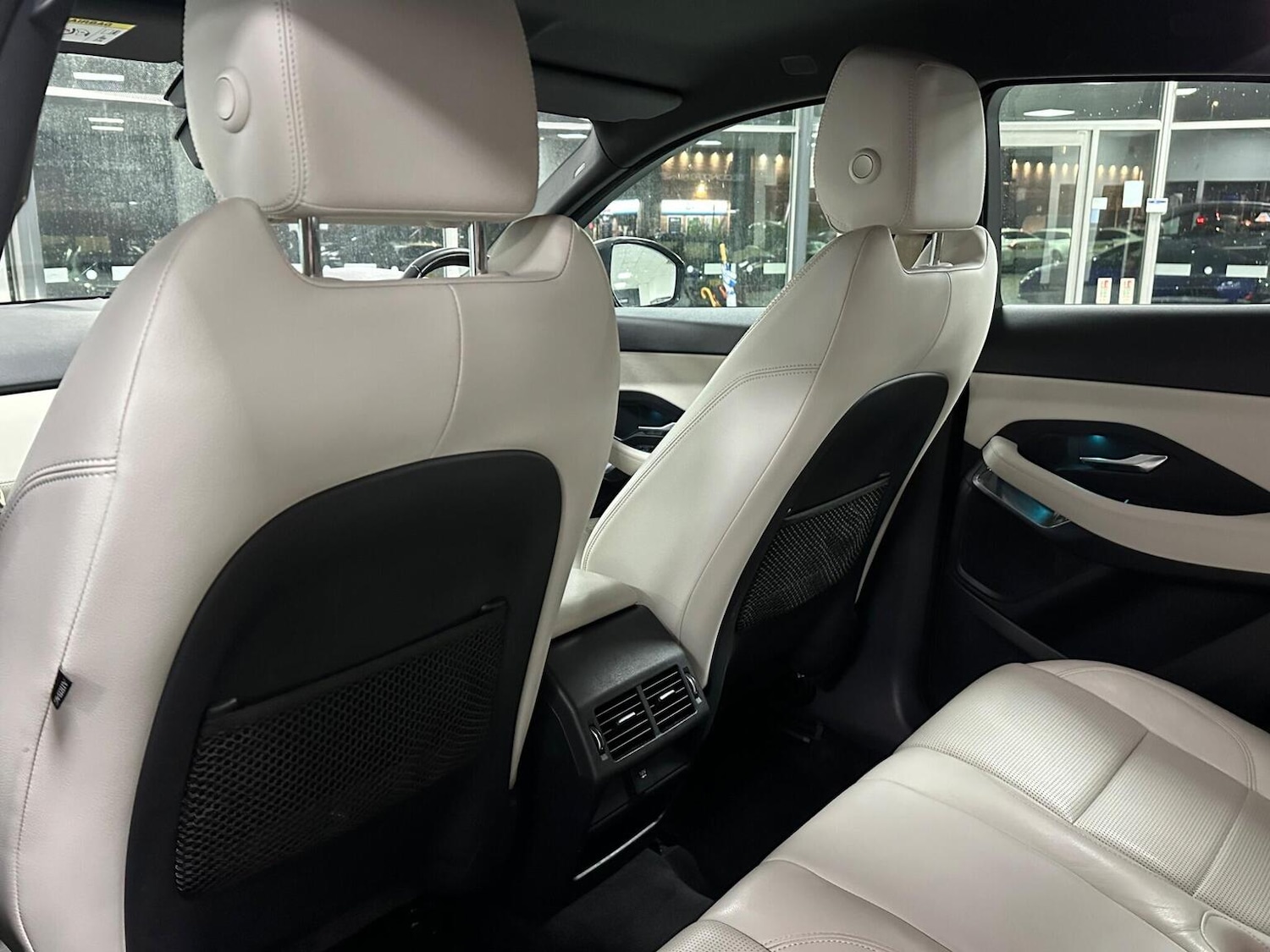 Used Jaguar E-Pace 2018 for sale - 76712441: Photo 34