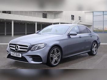 Used Mercedes-Benz E Class 2017 for sale - 76924418: Photo