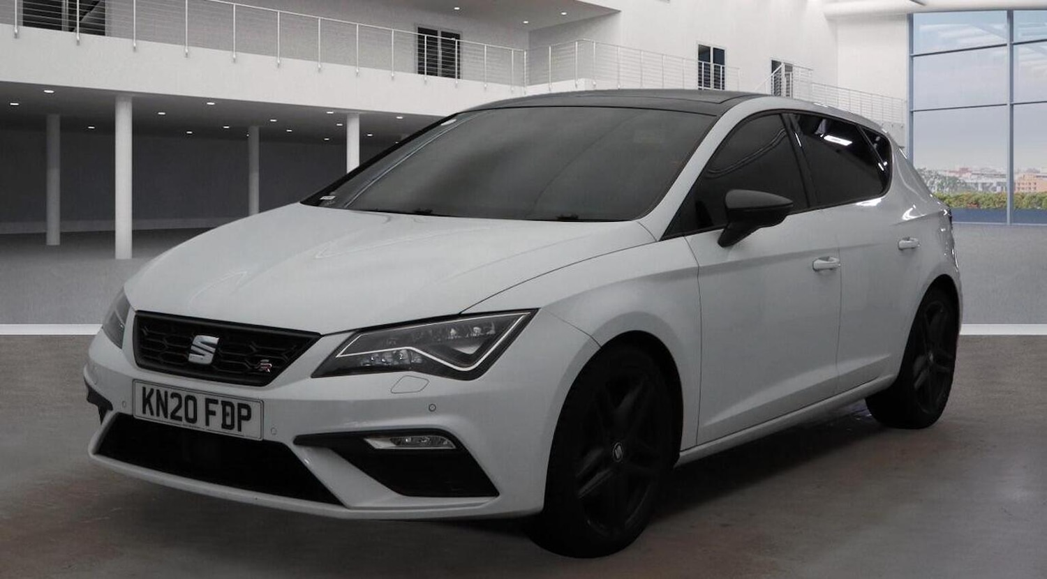 Used SEAT Leon 2020 for sale - 76656144: Photo 2