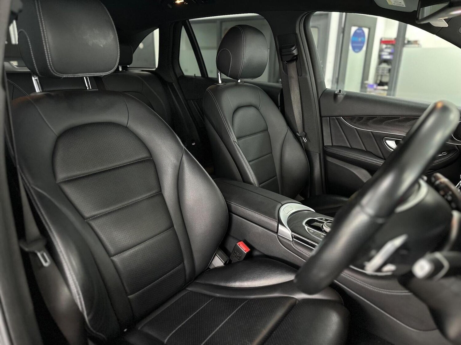 Used Mercedes-Benz GLC 2017 for sale - 76656210: Photo 21