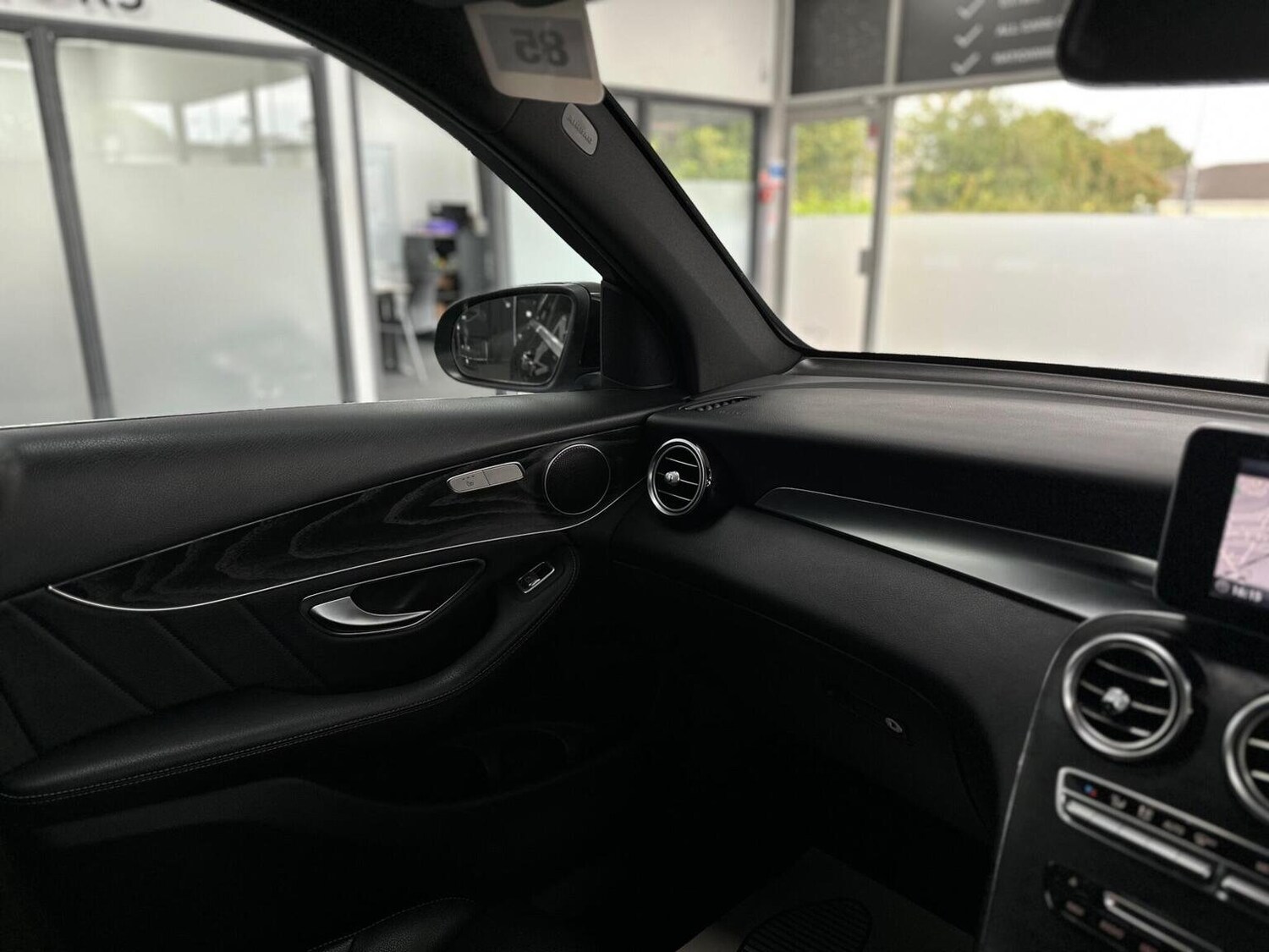 Used Mercedes-Benz GLC 2017 for sale - 76656210: Photo 30