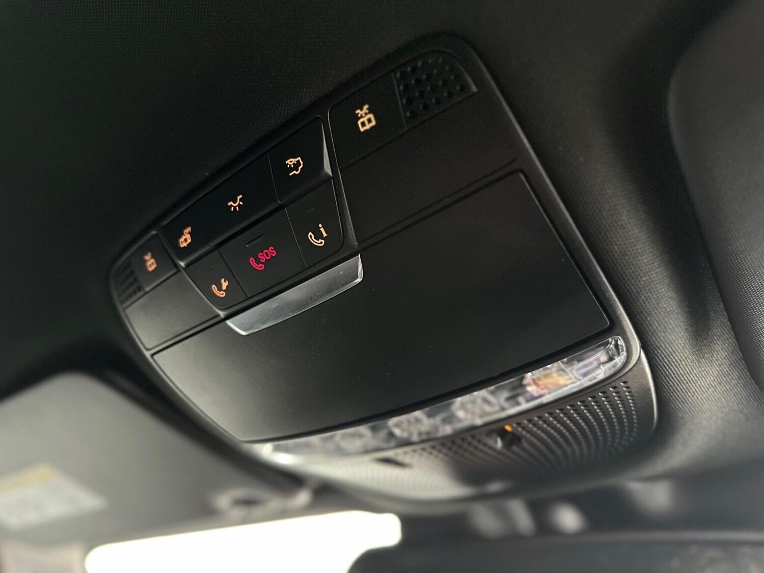 Used Mercedes-Benz GLC 2017 for sale - 76656210: Photo 31