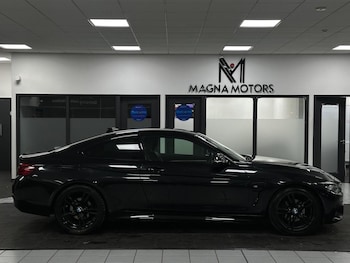 Used BMW 4 Series 2019 for sale - 76911100: Photo