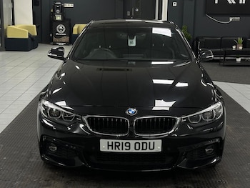 Used BMW 4 Series 2019 for sale - 76911100: Photo
