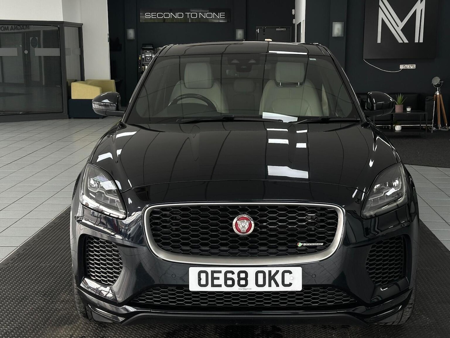 Used Jaguar E-Pace 2018 for sale - 77179710: Photo 4
