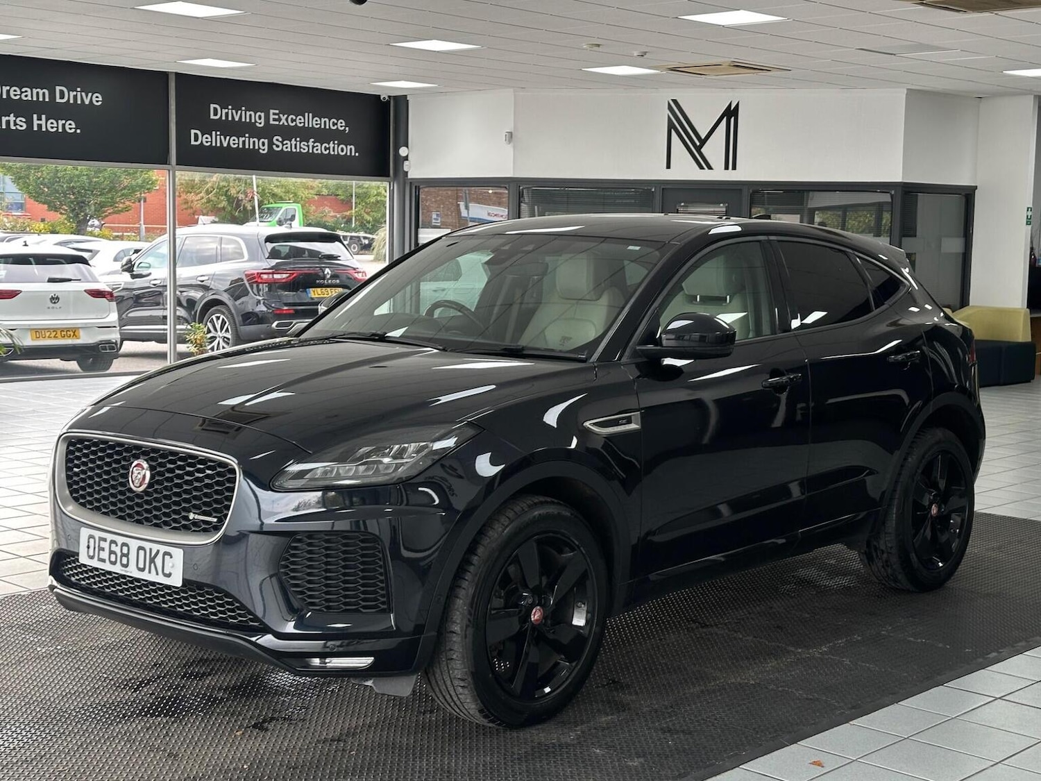 Used Jaguar E-Pace 2018 for sale - 77179710: Photo 6