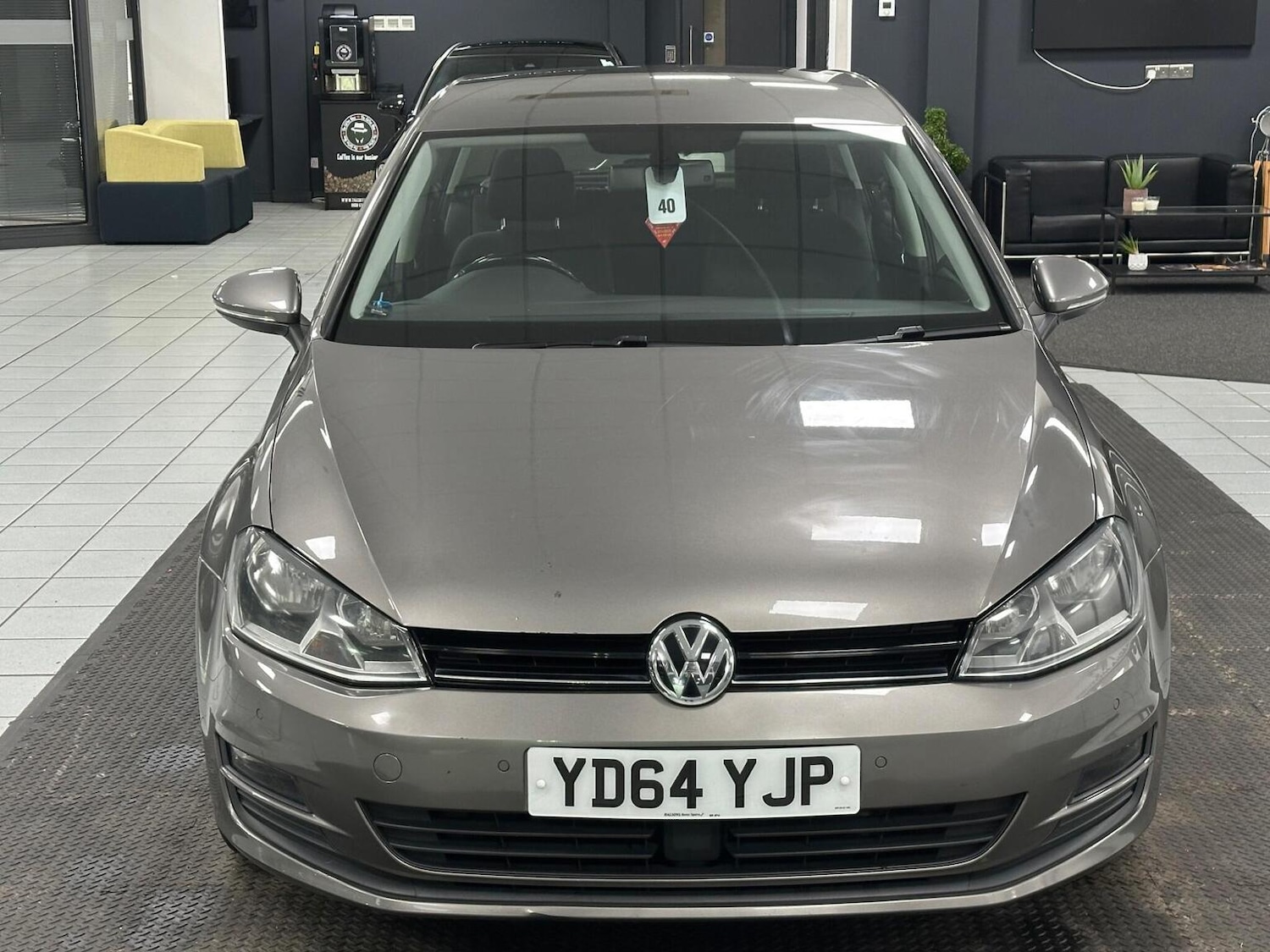 Used Volkswagen Golf 2014 for sale - 77228222: Photo 4