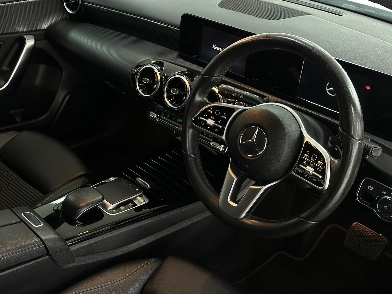 Used Mercedes-Benz A-Class 2018 for sale - 76656038: Photo 15