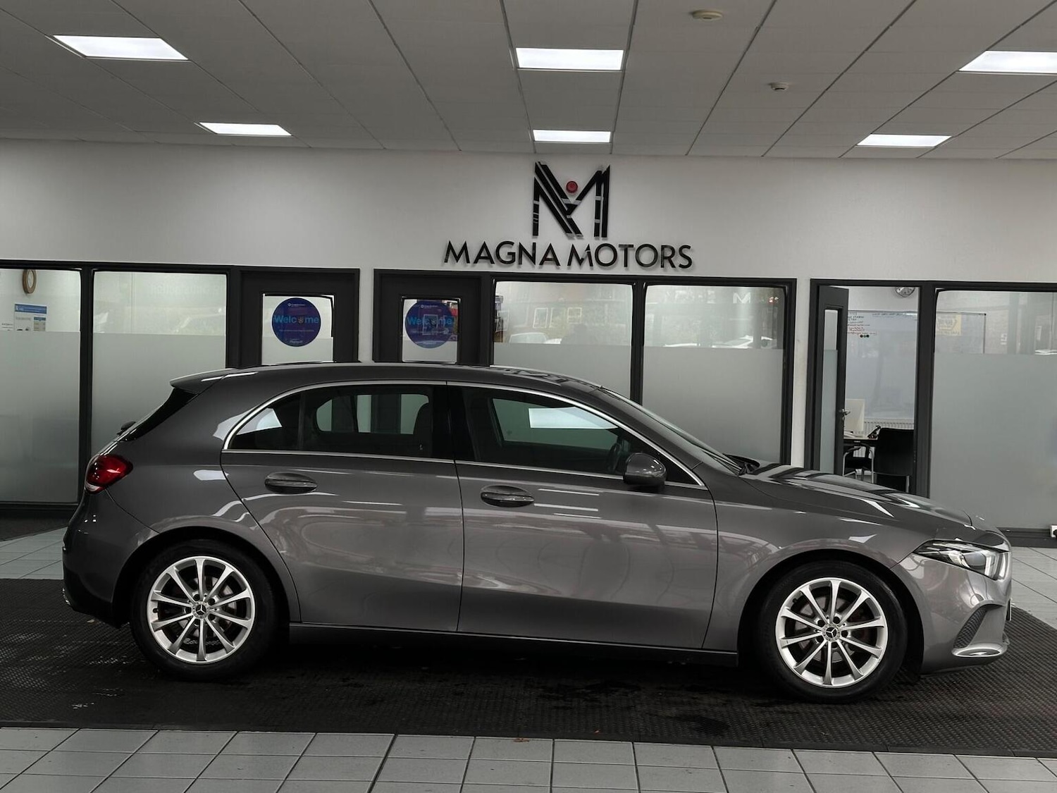 Used Mercedes-Benz A-Class 2018 for sale - 76656038: Photo 2