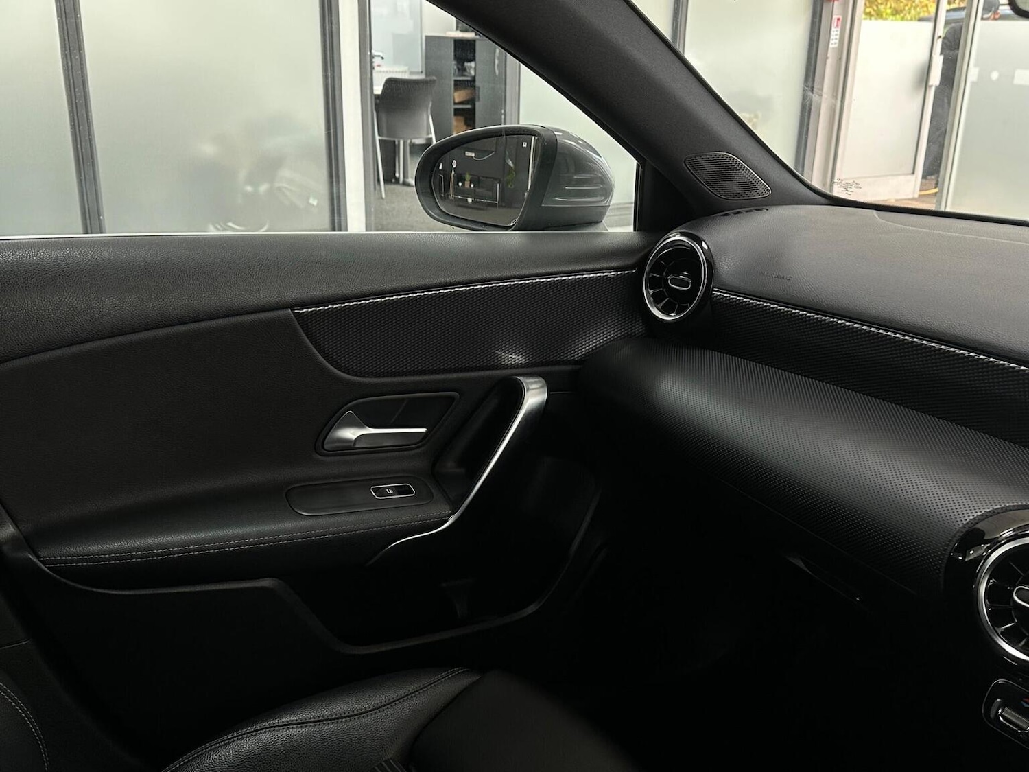 Used Mercedes-Benz A-Class 2018 for sale - 76656038: Photo 31