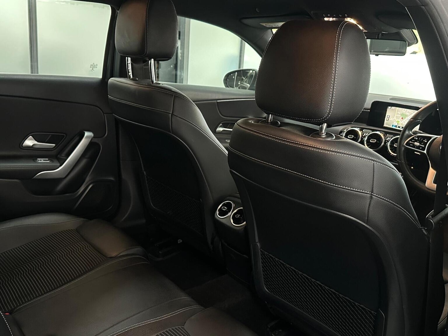 Used Mercedes-Benz A-Class 2018 for sale - 76656038: Photo 32