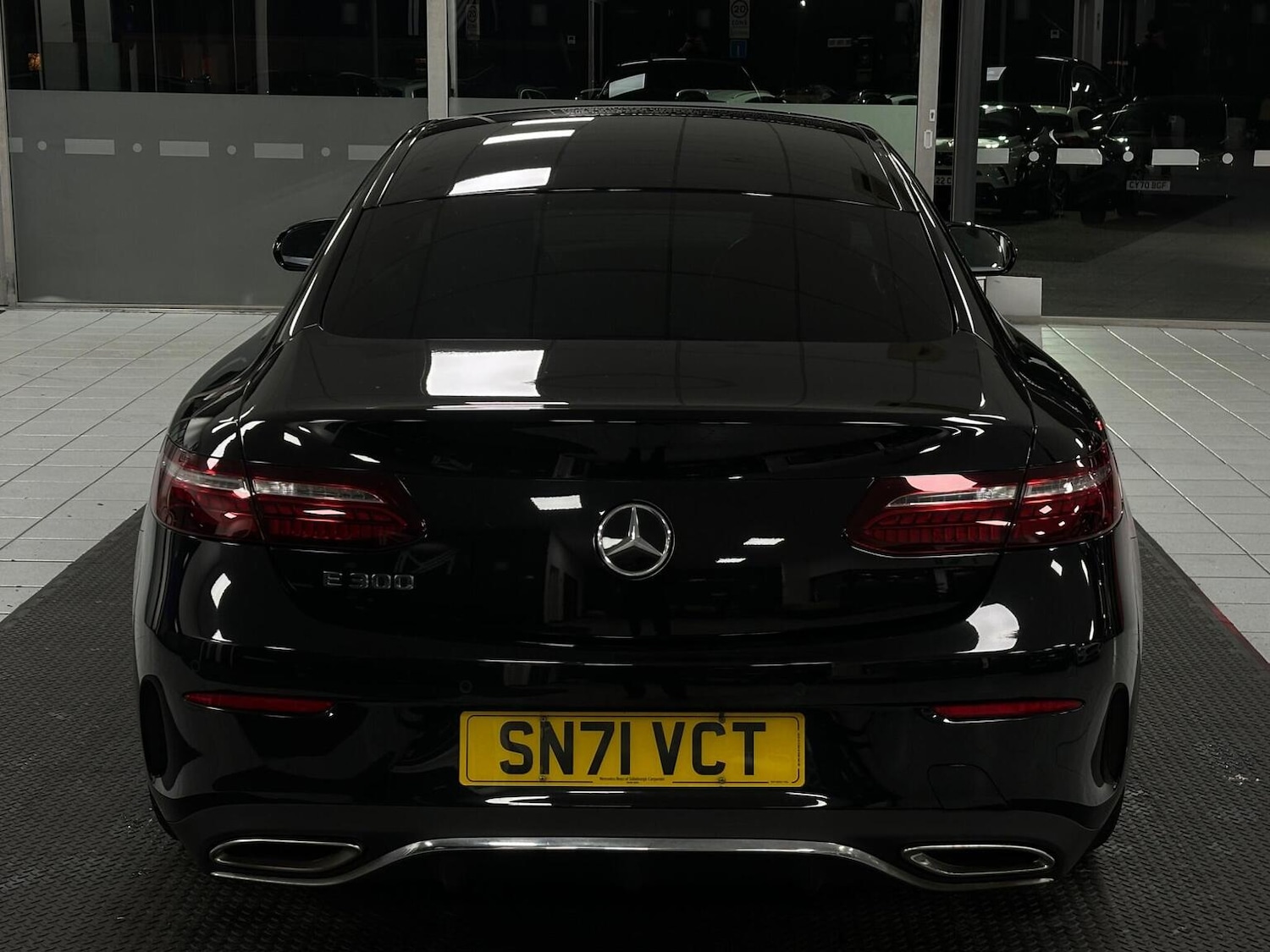 Used Mercedes-Benz E Class 2021 for sale - 76911098: Photo 11