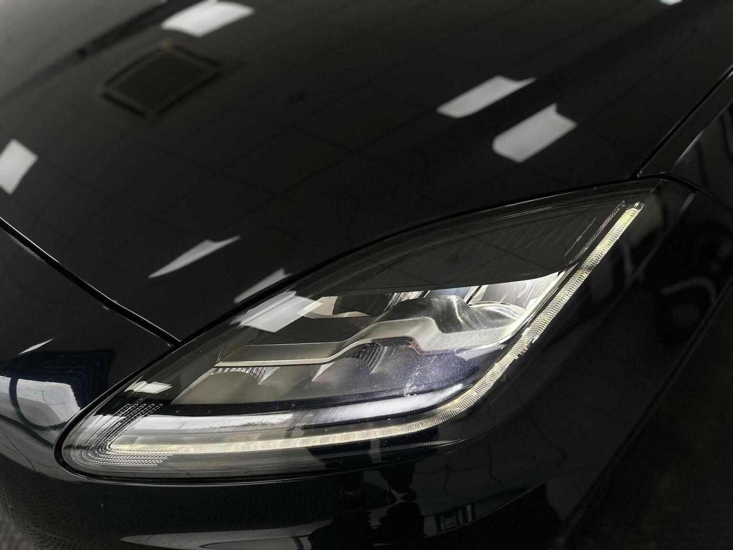 Used Jaguar E-Pace 2018 for sale - 76656089: Photo 43