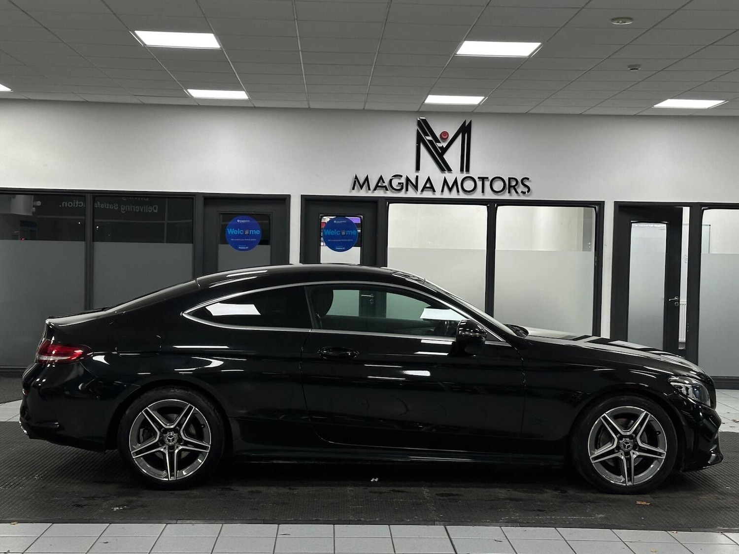 Used Mercedes-Benz C Class 2020 for sale - 76712687: Photo 3