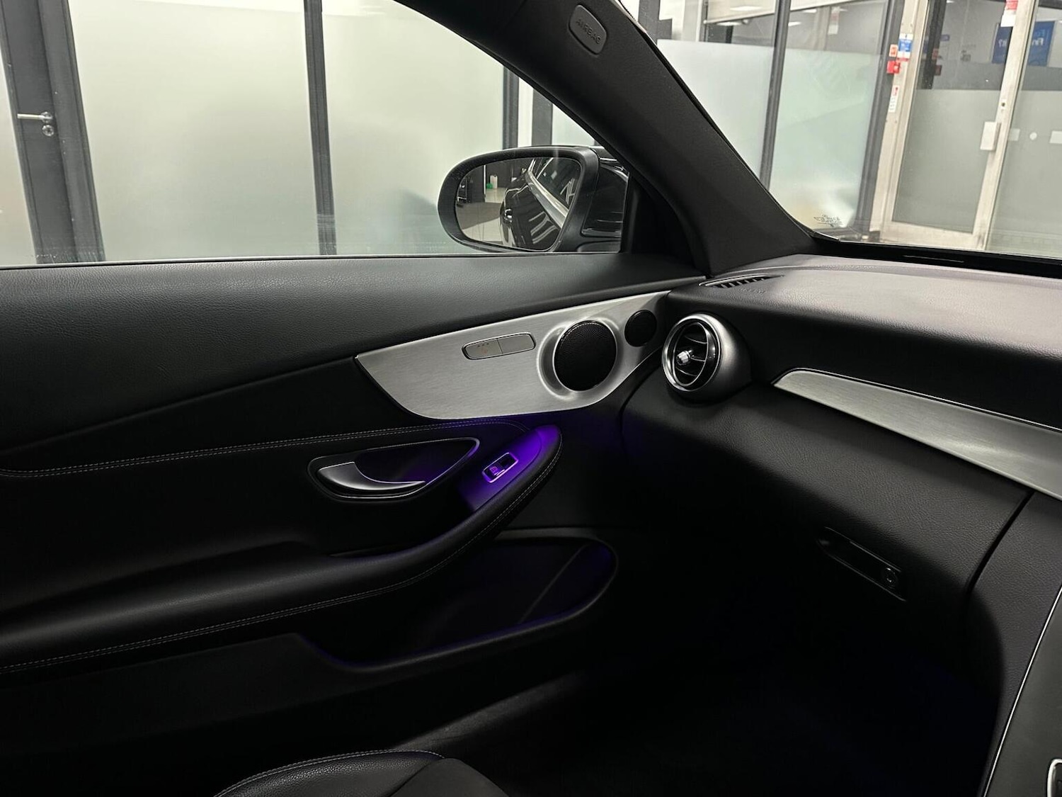 Used Mercedes-Benz C Class 2020 for sale - 76712687: Photo 31