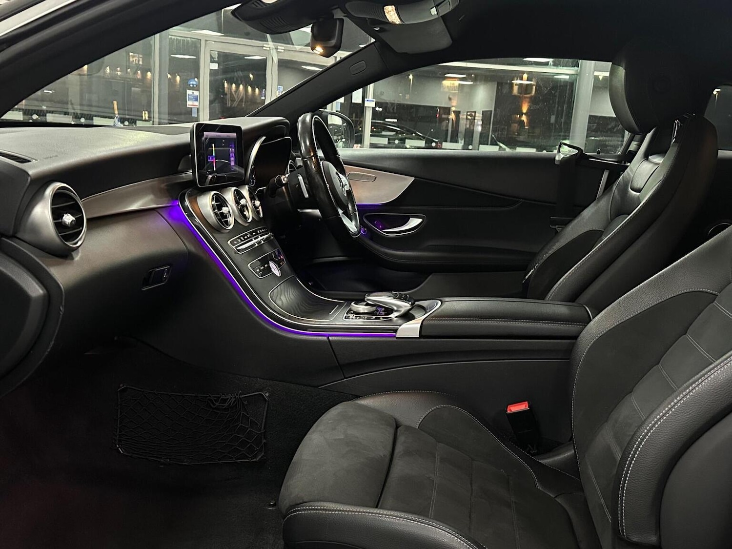 Used Mercedes-Benz C Class 2020 for sale - 76712687: Photo 34