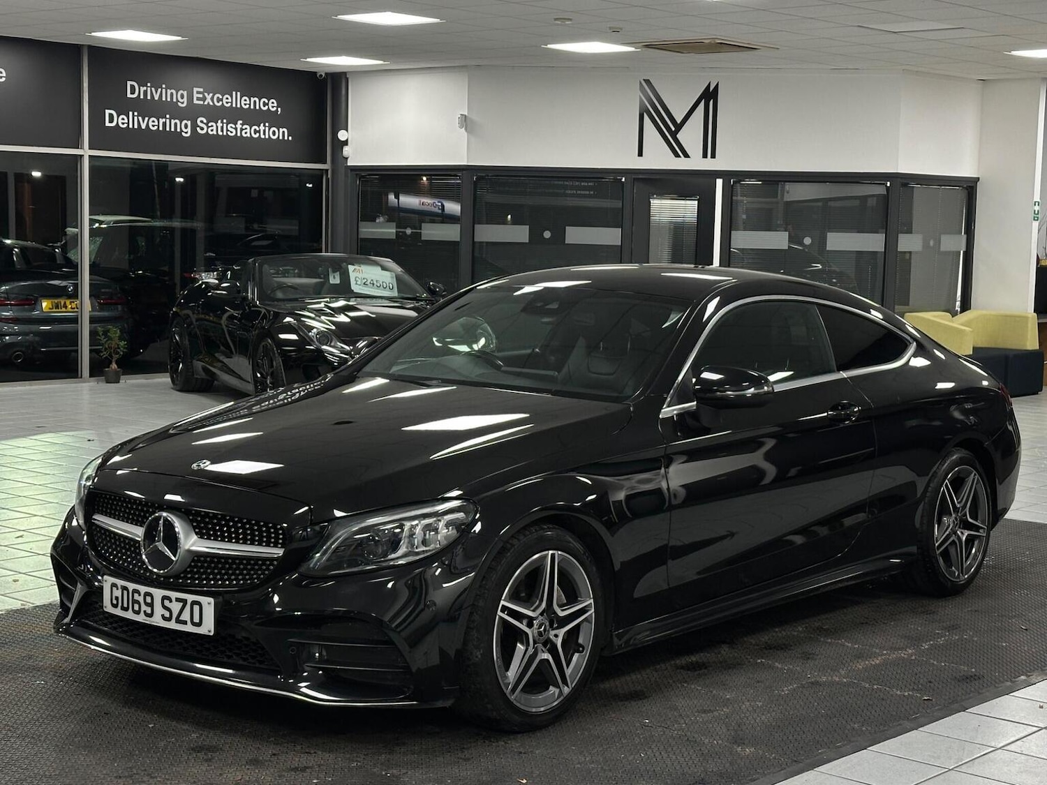 Used Mercedes-Benz C Class 2020 for sale - 76712687: Photo 5