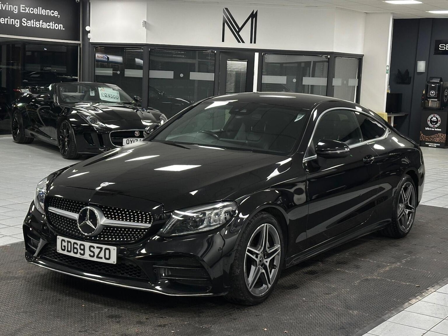 Used Mercedes-Benz C Class 2020 for sale - 76712687: Photo 6