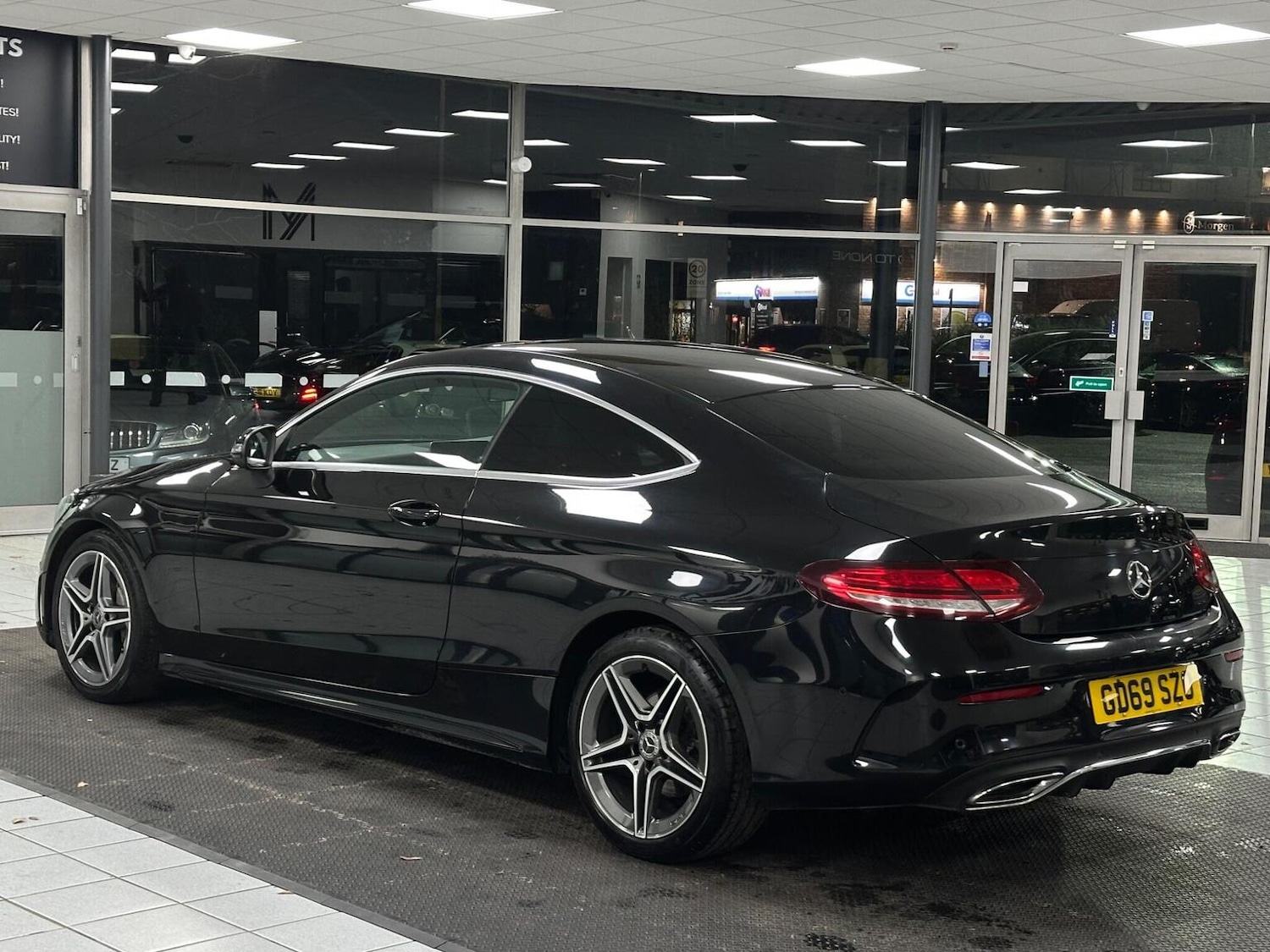 Used Mercedes-Benz C Class 2020 for sale - 76712687: Photo 8