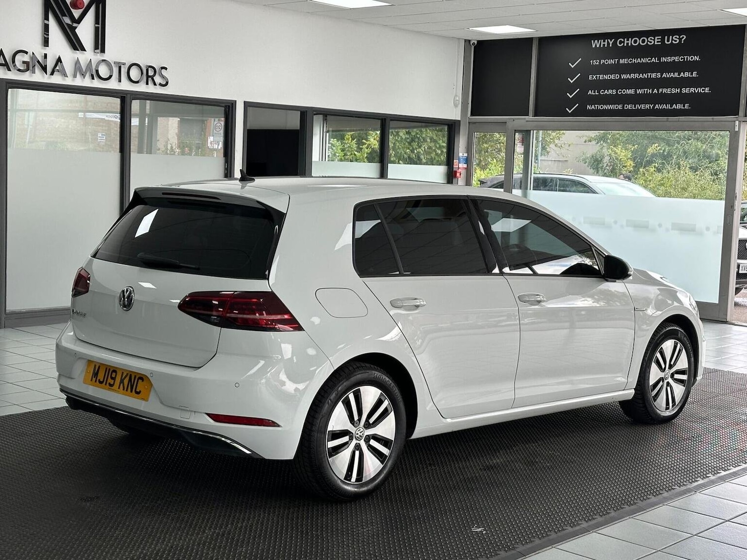 Used Volkswagen Golf 2019 for sale - 76656282: Photo 13