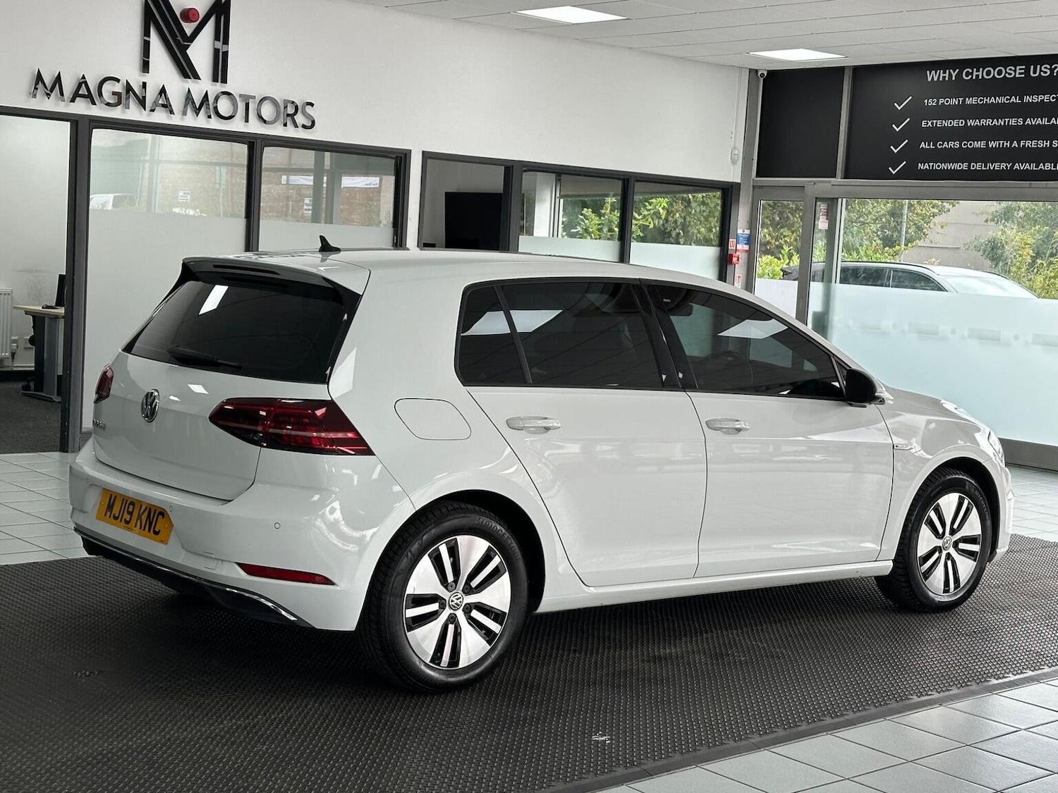 Used Volkswagen Golf 2019 for sale - 76656282: Photo 14