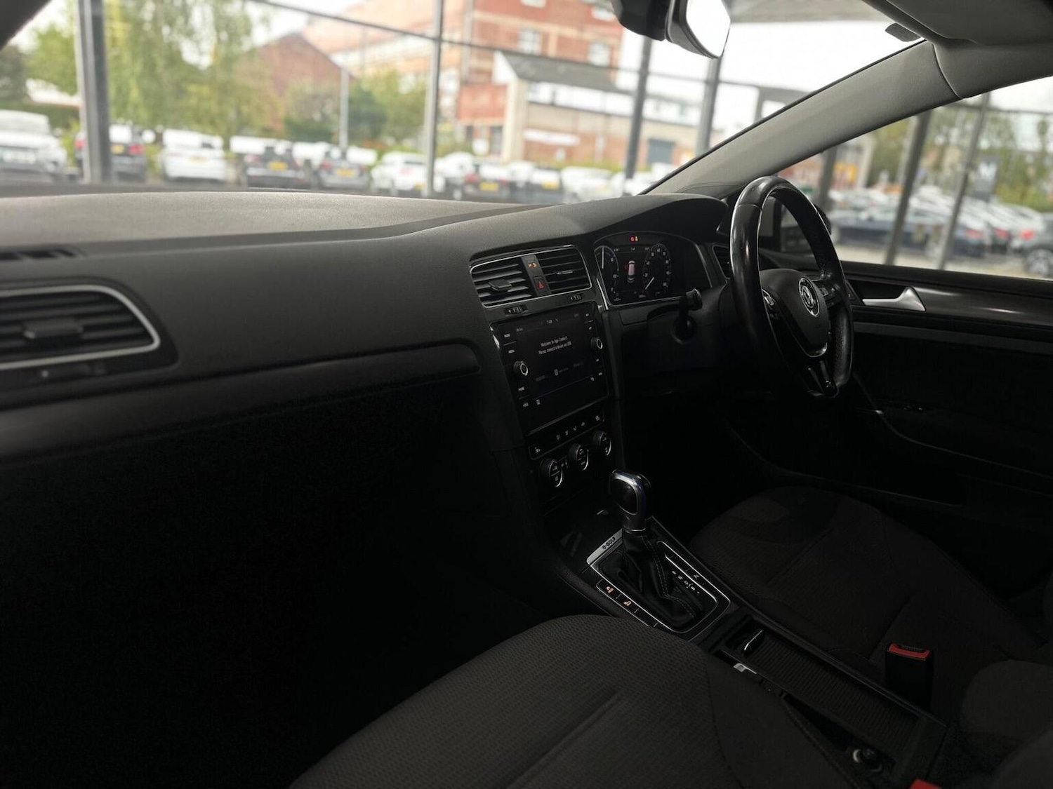 Used Volkswagen Golf 2019 for sale - 76656282: Photo 33