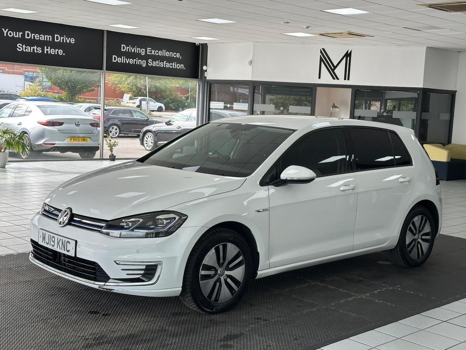 Used Volkswagen Golf 2019 for sale - 76656282: Photo 7