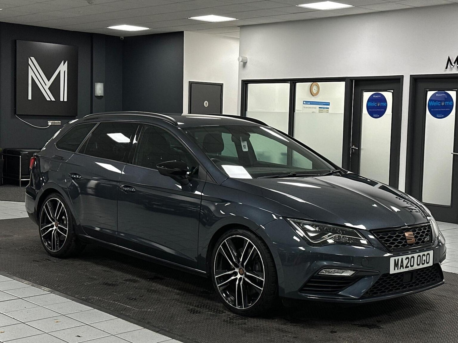 Used SEAT Leon 2020 for sale - 76751829: Photo 1