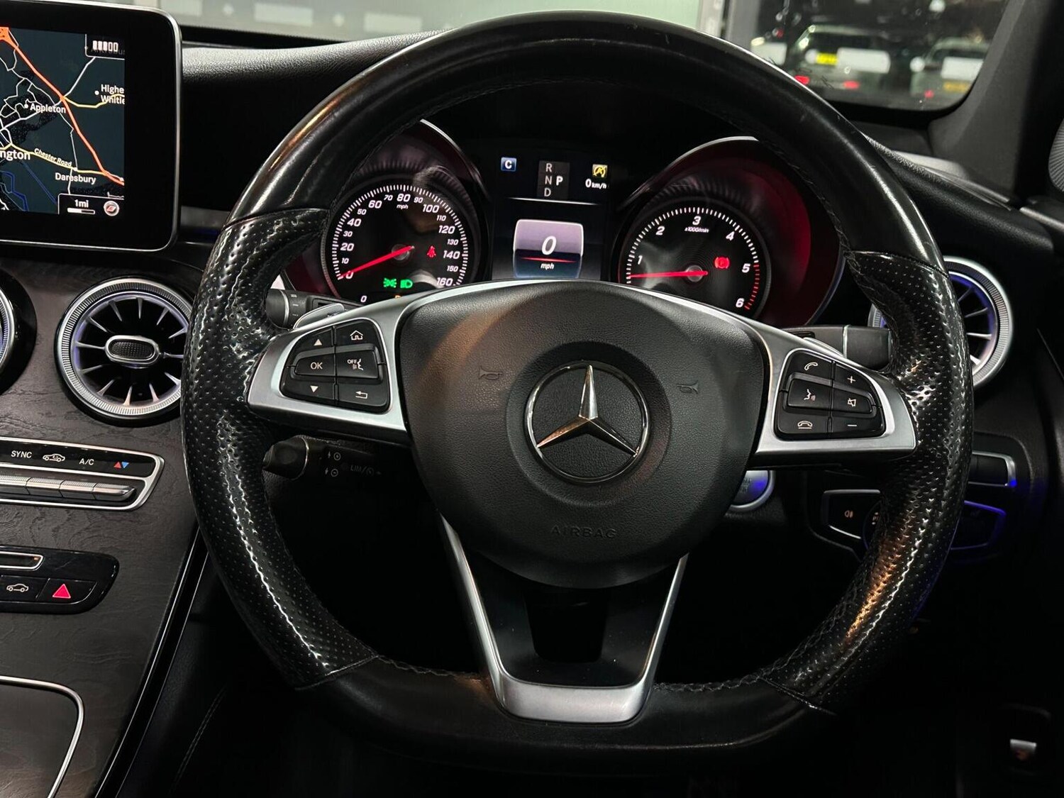 Used Mercedes-Benz GLC 2017 for sale - 76655996: Photo 18