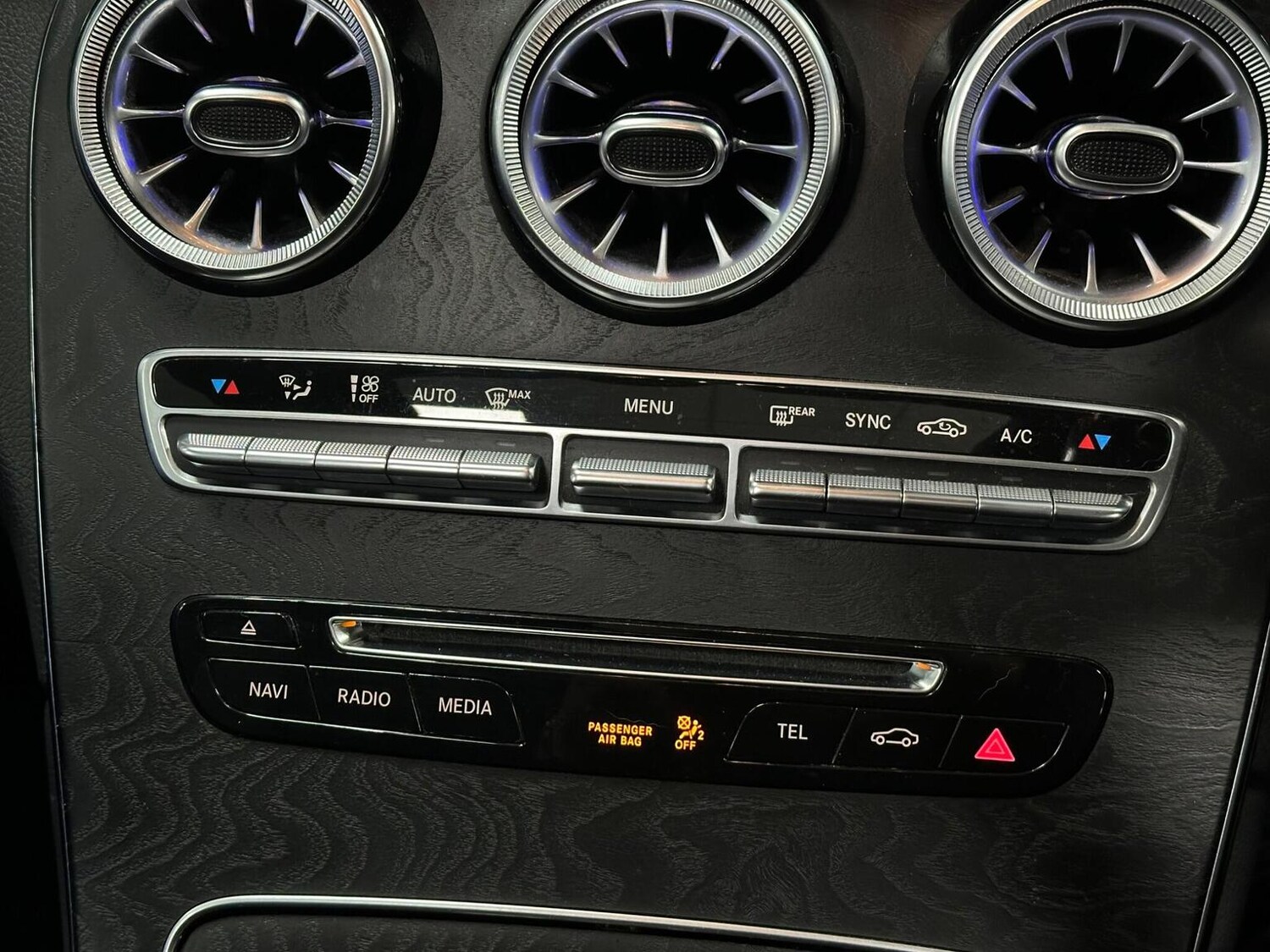 Used Mercedes-Benz GLC 2017 for sale - 76655996: Photo 29