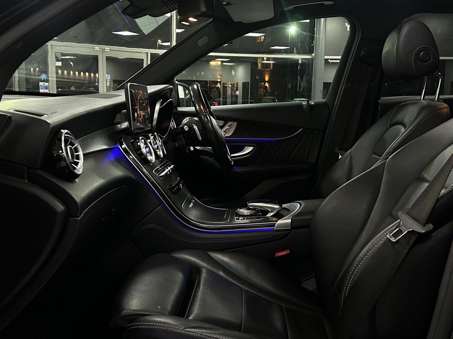 Used Mercedes-Benz GLC 2017 for sale - 76655996: Photo 41