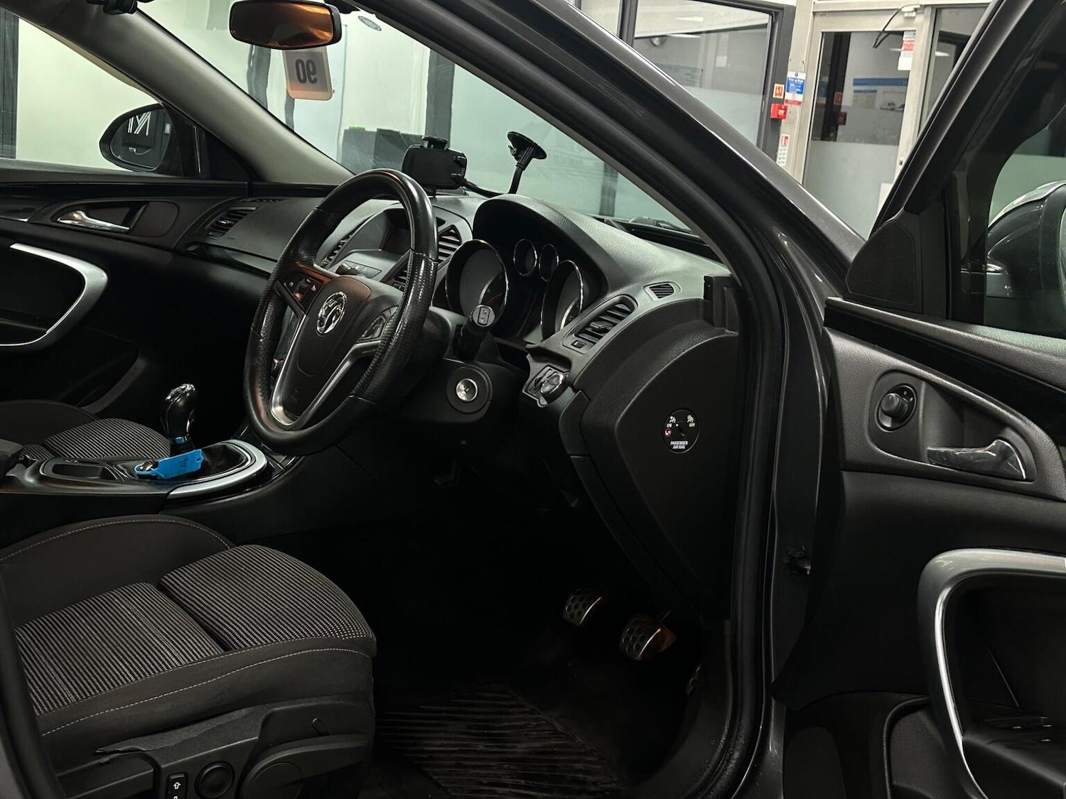 Used Vauxhall Insignia 2011 for sale - 76734796: Photo 12