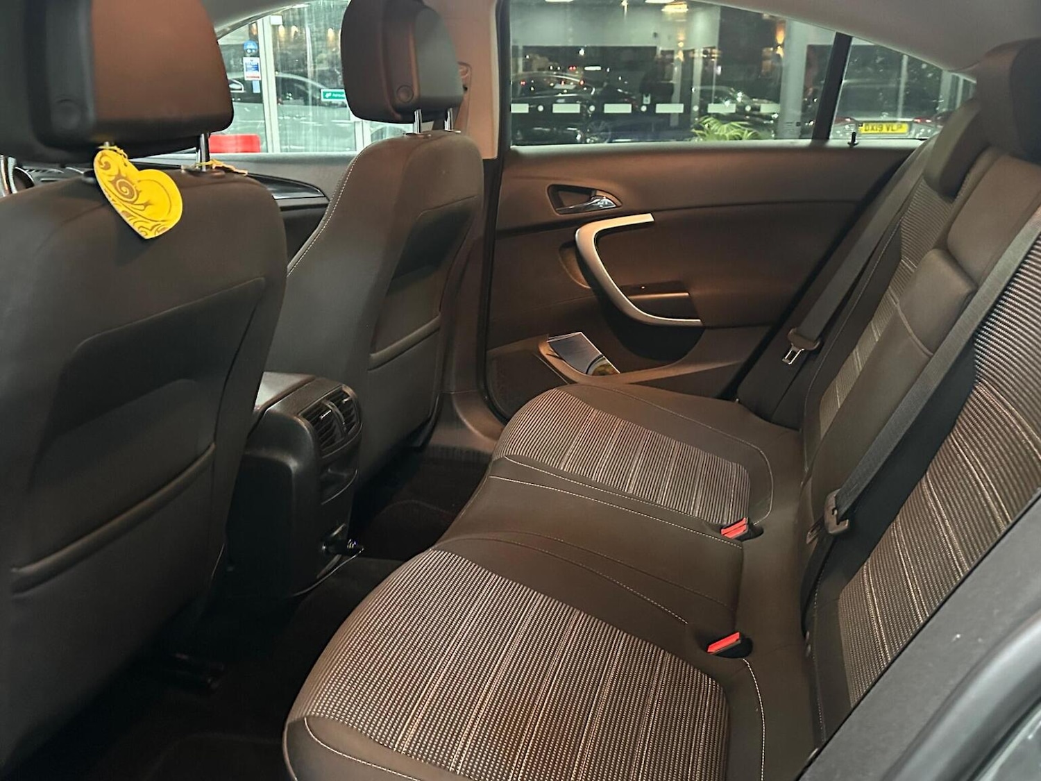 Used Vauxhall Insignia 2011 for sale - 76734796: Photo 25